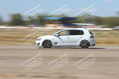 media/Oct-04-2025-OnGrid (Sat) [[44bd565ffa]]/Yellow Group/Grapevine/